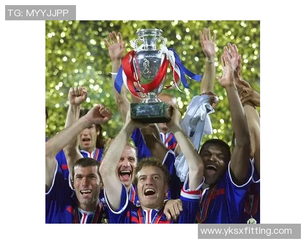 广州足球队转型之路揭秘:从传统强队到现代化新生力量的奋斗历程